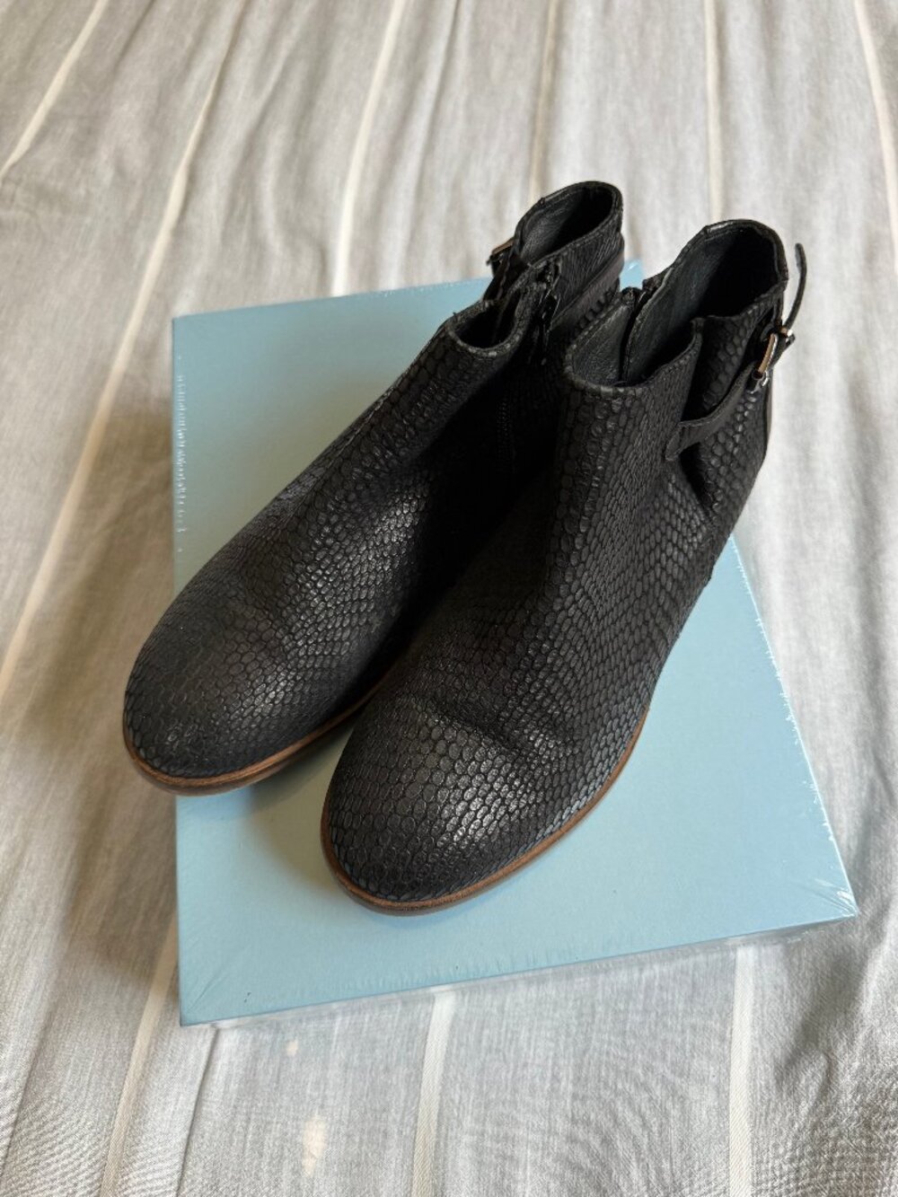 Elk Leather Ankle Boots, 37